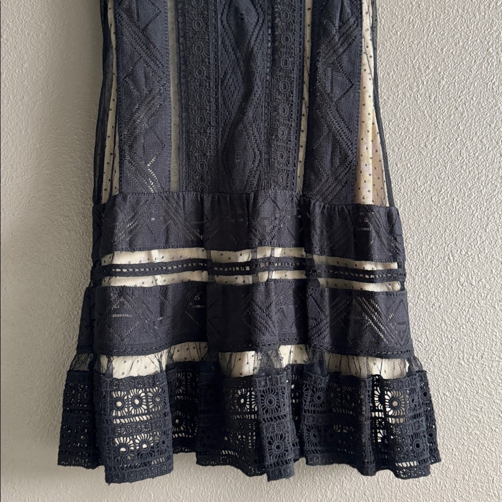Alice + Olivia Black Lace Mini Dress - Picture 4 of 8